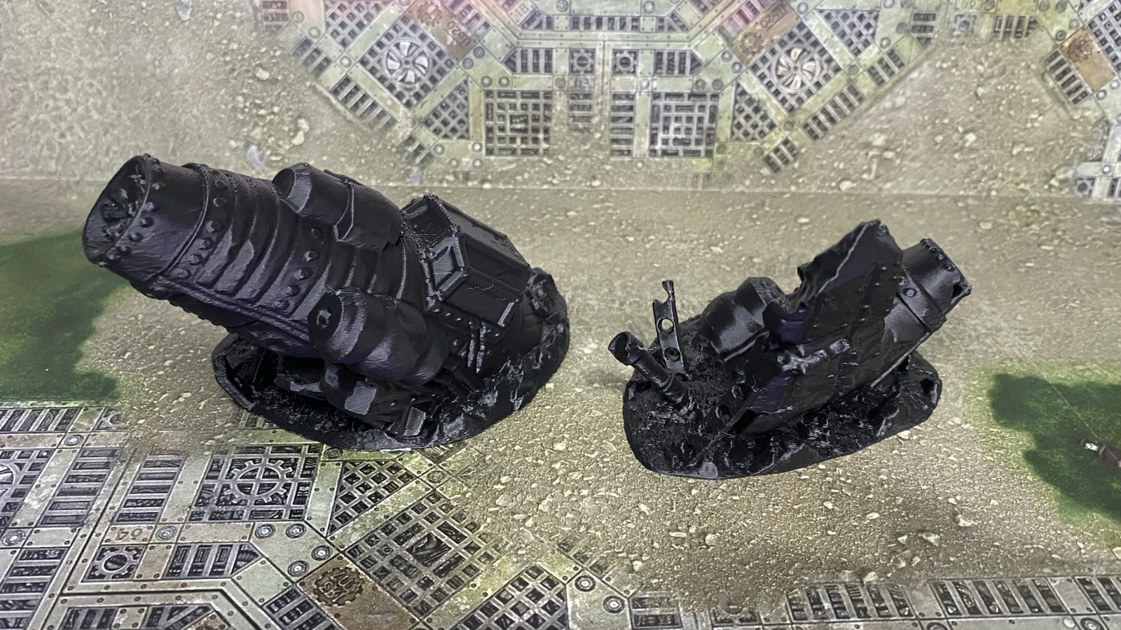 Tabletop Terrain: Crashed Planes\Scatter Terrain Warhammer 40K Compatible -7 PCS