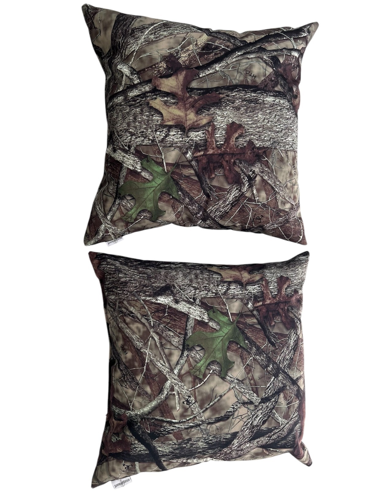 TrueTimber Camo Outdoor/Indoor Pillows– 18" x 18" (2-Pack) Made in USA