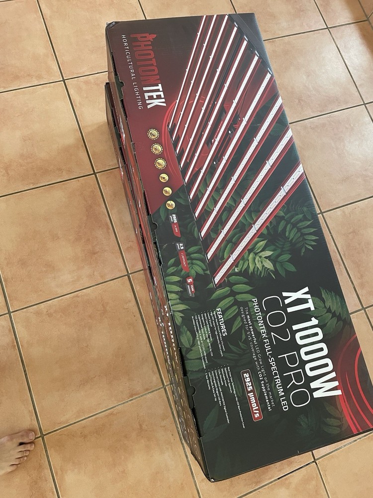 Photontek XT 1000W CO2 Pro LED