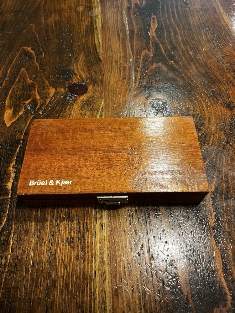 Brüel & Kjær Empty Rosewood Box