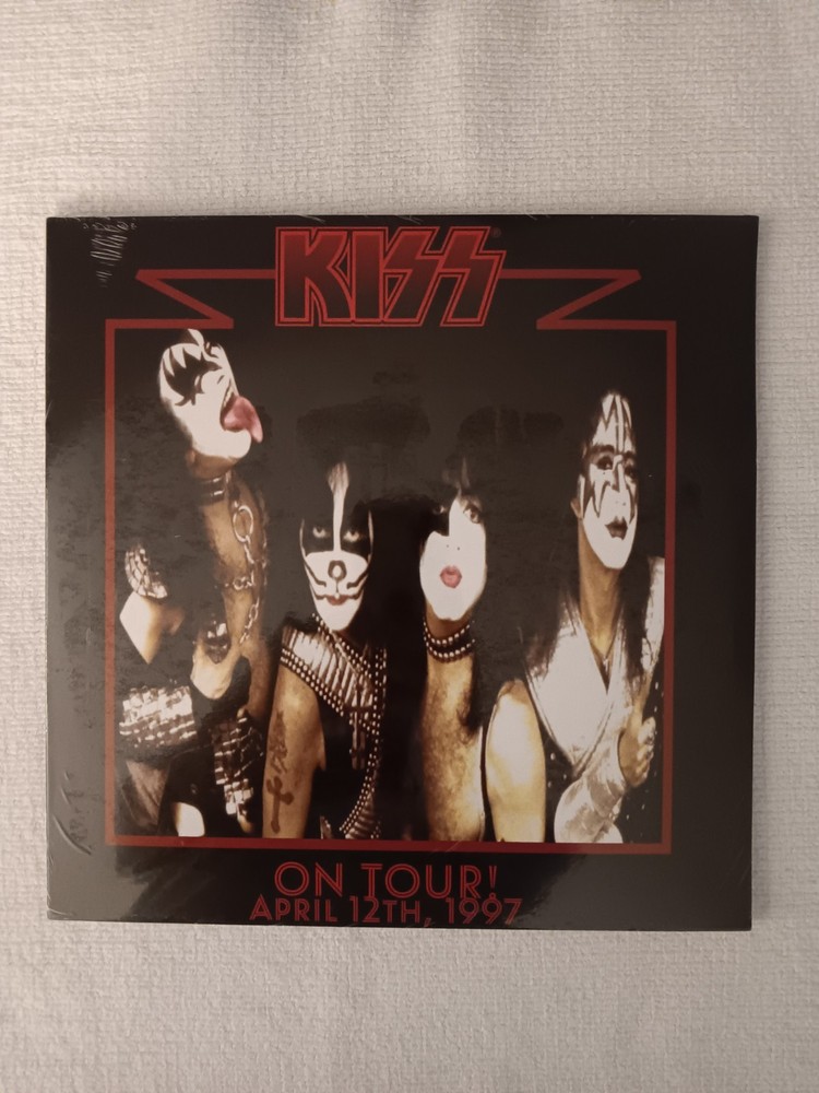 Kiss Import 3 Vinyl LP *BRAND NEW-SEALED*
