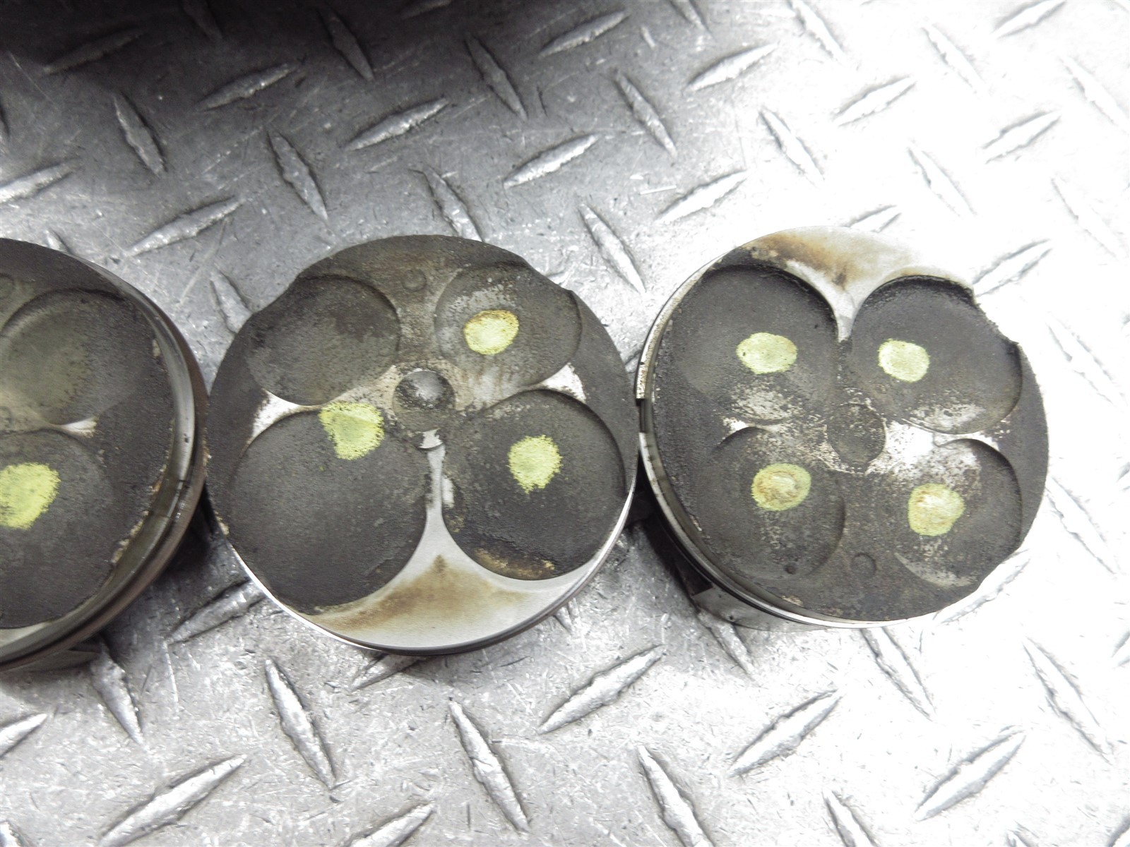 2008 08-09 Suzuki GSXR 600 GSXR600 Crankcase Case Engine Motor Block Piston Lot