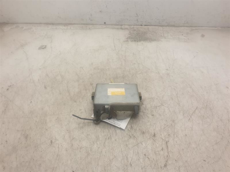 88-89 TOYOTA 4 RUNNER TRANSMISISON CONTROL MODULE CHASSIS ECM ASSEMBLY