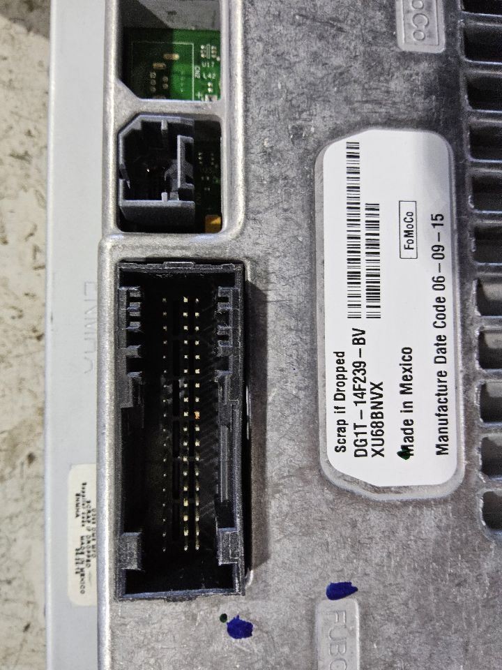 2013-2016 Ford Taurus Center Dash 8" Display Screen