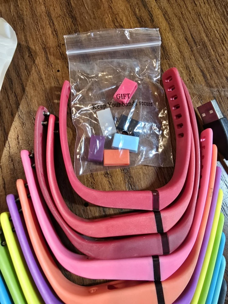 FITBIT FLEX WIRELESS ACTIVITY WRISTBAND FOR ANDROID AND IOS