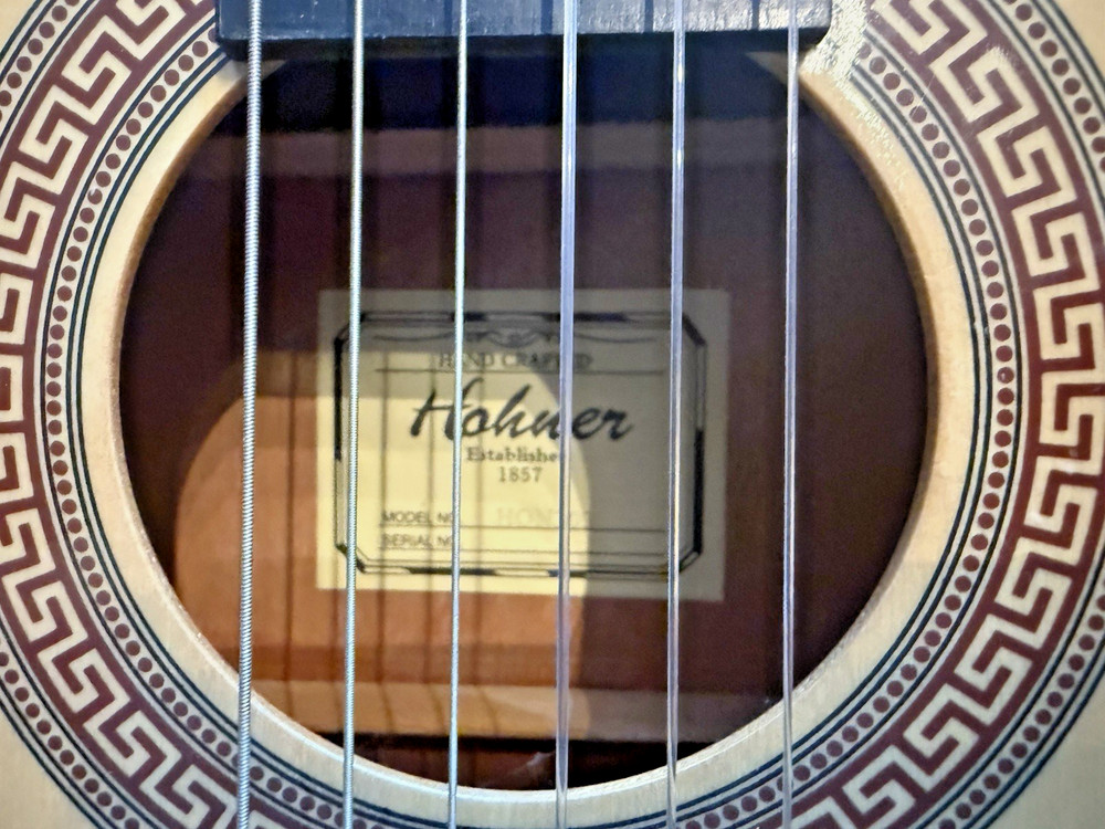 Guitar Hohner HON 303 3/4 Size Classical 6 String Acoustic Student Soft Case
