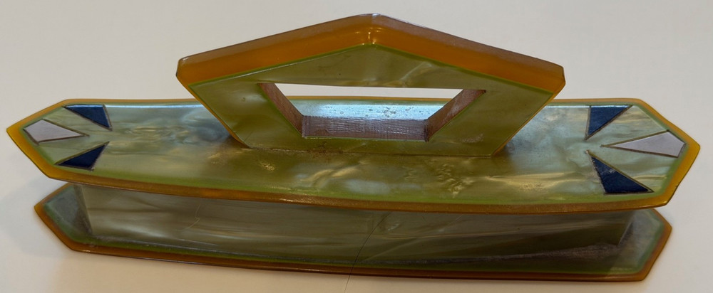 Nail Buffer / Manicure Tool Art Deco Bakelite 1920's era