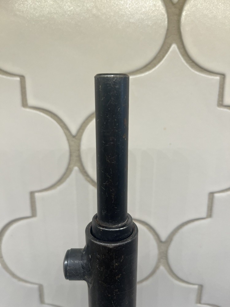 DUO-FAST POWDER ACTUATED STRIKE TOOL #30701757 - PRE-OWNED