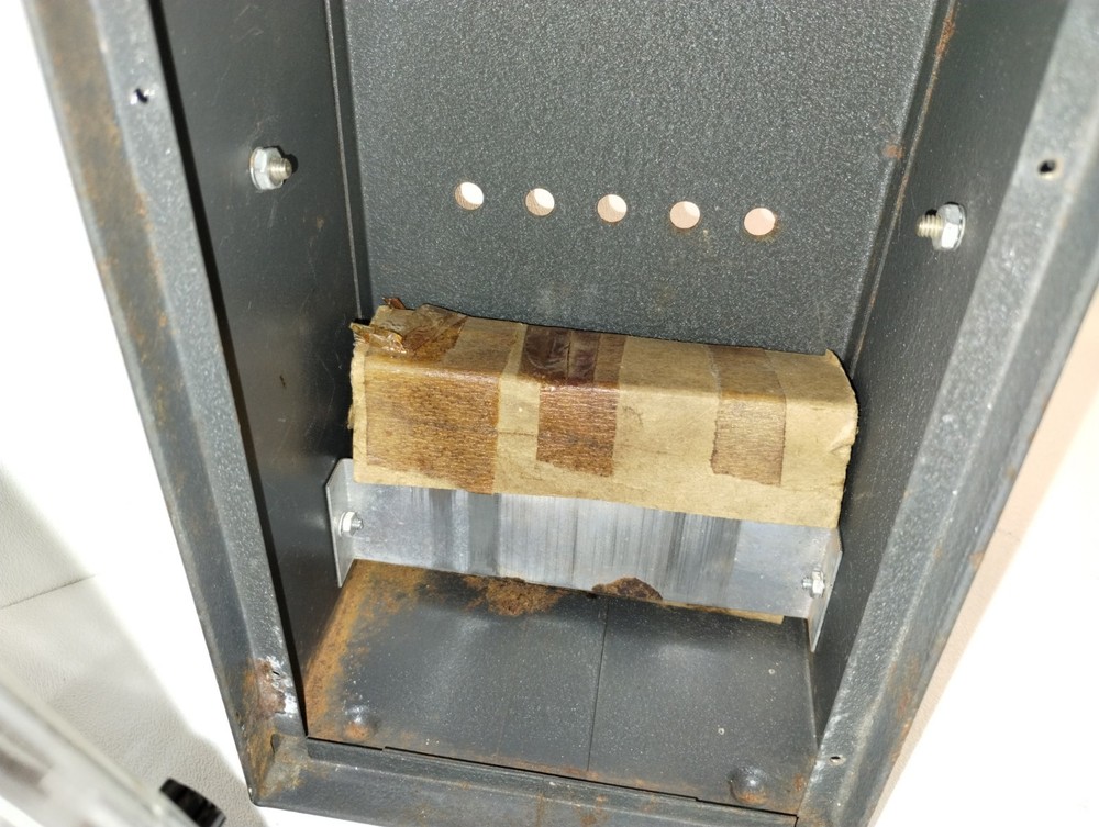 DeVry Institute Of Technology Transistorized Meter, Needs Restoration, Complete.