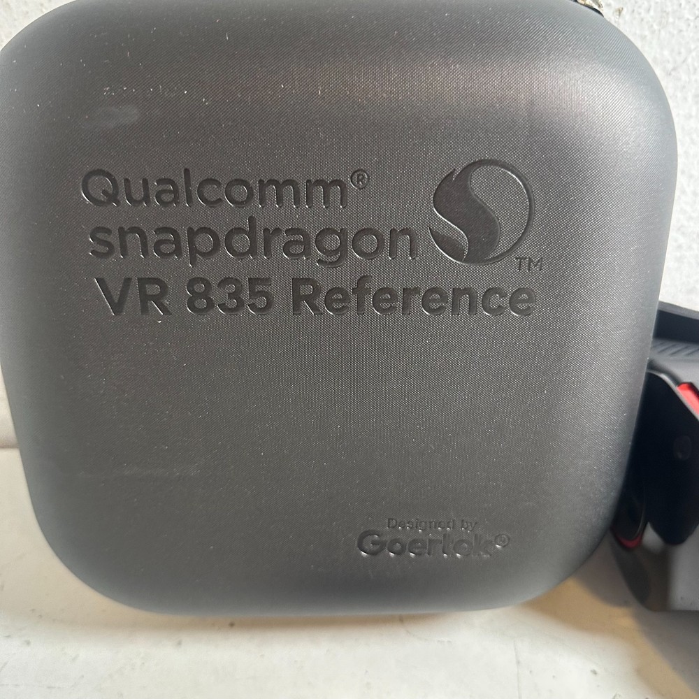Qualcomm Snapdragon VR 835 Reference Virtual Reality Headset Development Kit