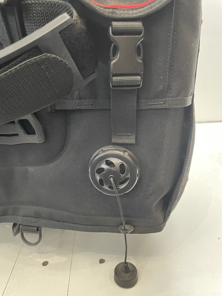 NEW - Medium Zeagle Resort BCD