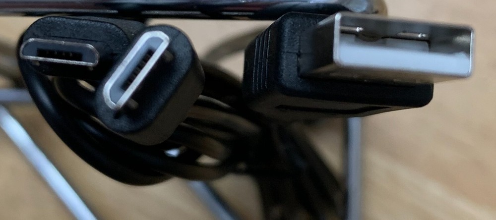 UCEC 3ft USB to Micro USB Splitter Adapter in Black