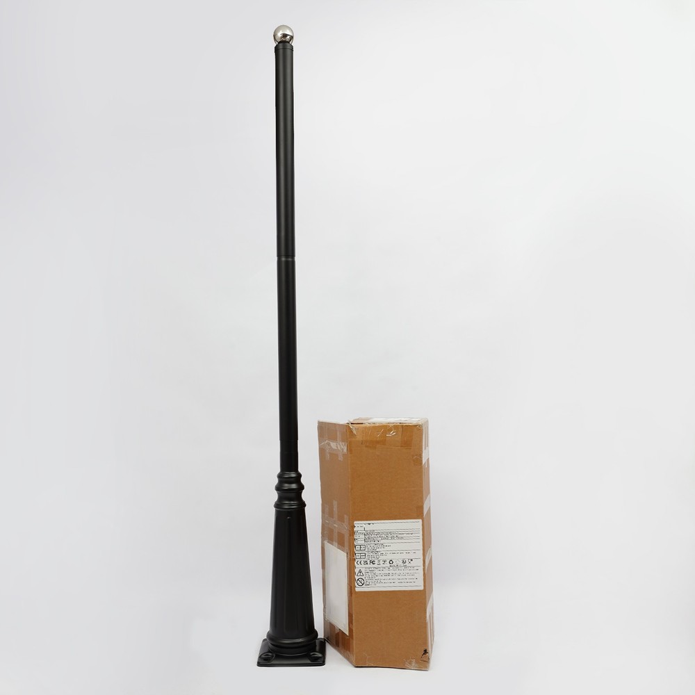 2.4m European Light Post,Split-Type Light Post,Floorstanding Outdoor Light Post