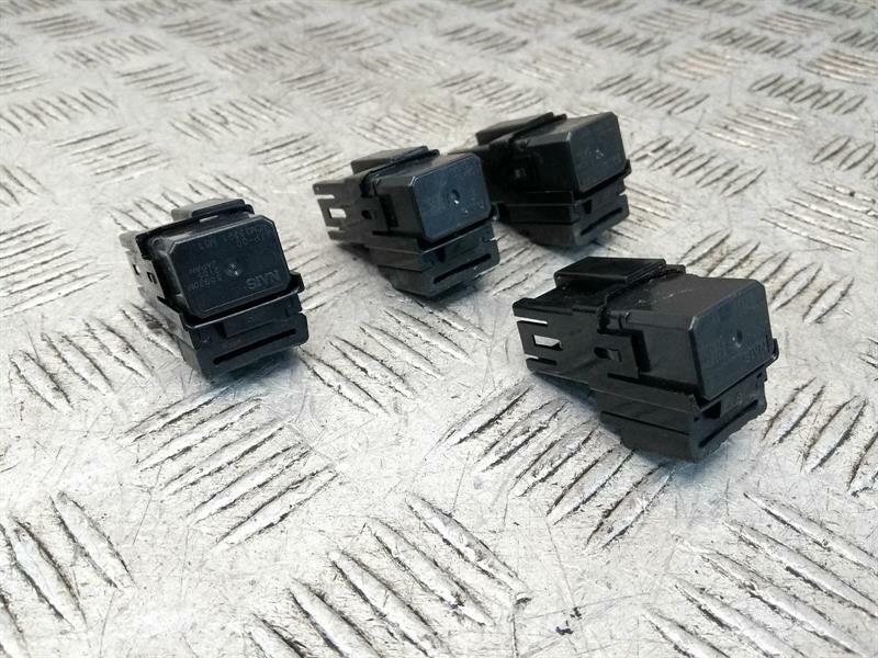 Yamaha MT-125 2014> Multi Function Relay