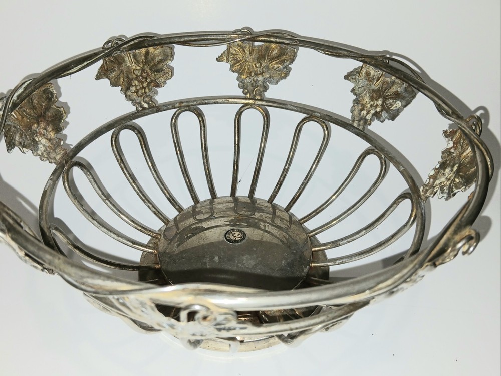 GODINGER Silver Plate Fruit Bowl Basket grapes/leaves/vines