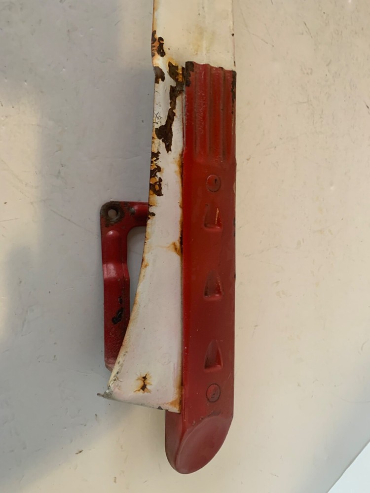 VINTAGE BICYCLE CHAIN GUARD