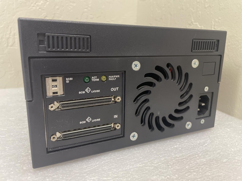 DELL 07G681 EXTERNAL LTO