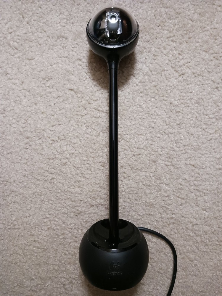 Logitech QuickCam Orbit MP Webcam V-UAY22 with 1.3 MP, Mic & 6ft USB Cable