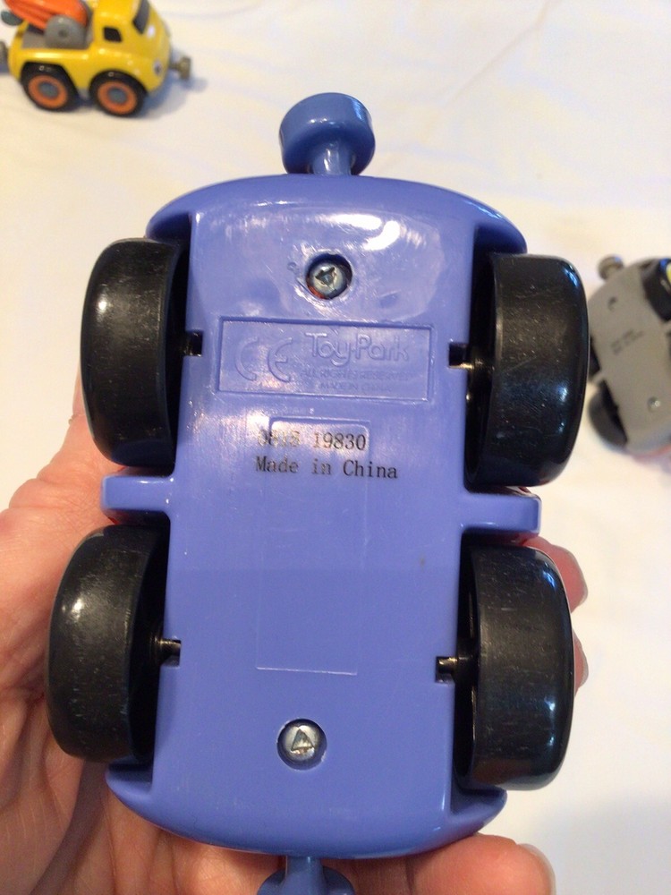 Link N Go Magnetic Vehicles