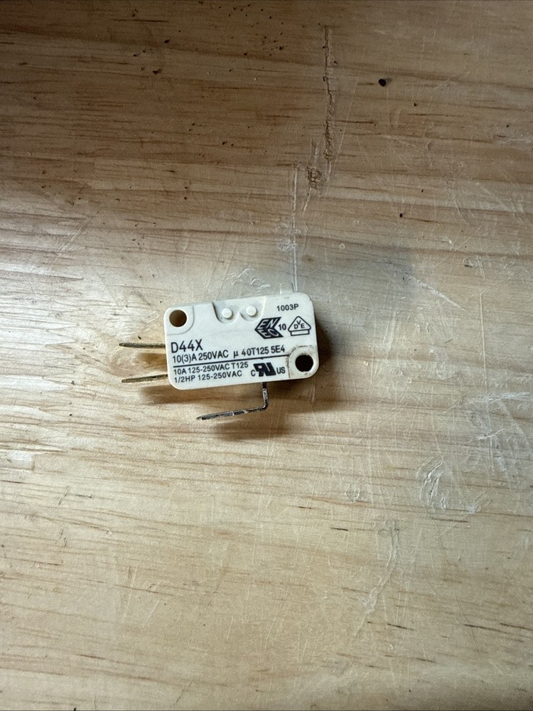 ZF (Cherry) D44X PUSHBUTTON MICROSWITCH ARCADE JOYSTICK 10-AMP