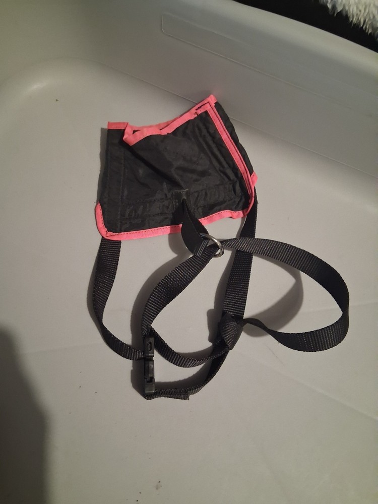 Spot Brand, Lined Nylon Muzzle, Black/Pink Size 5XL