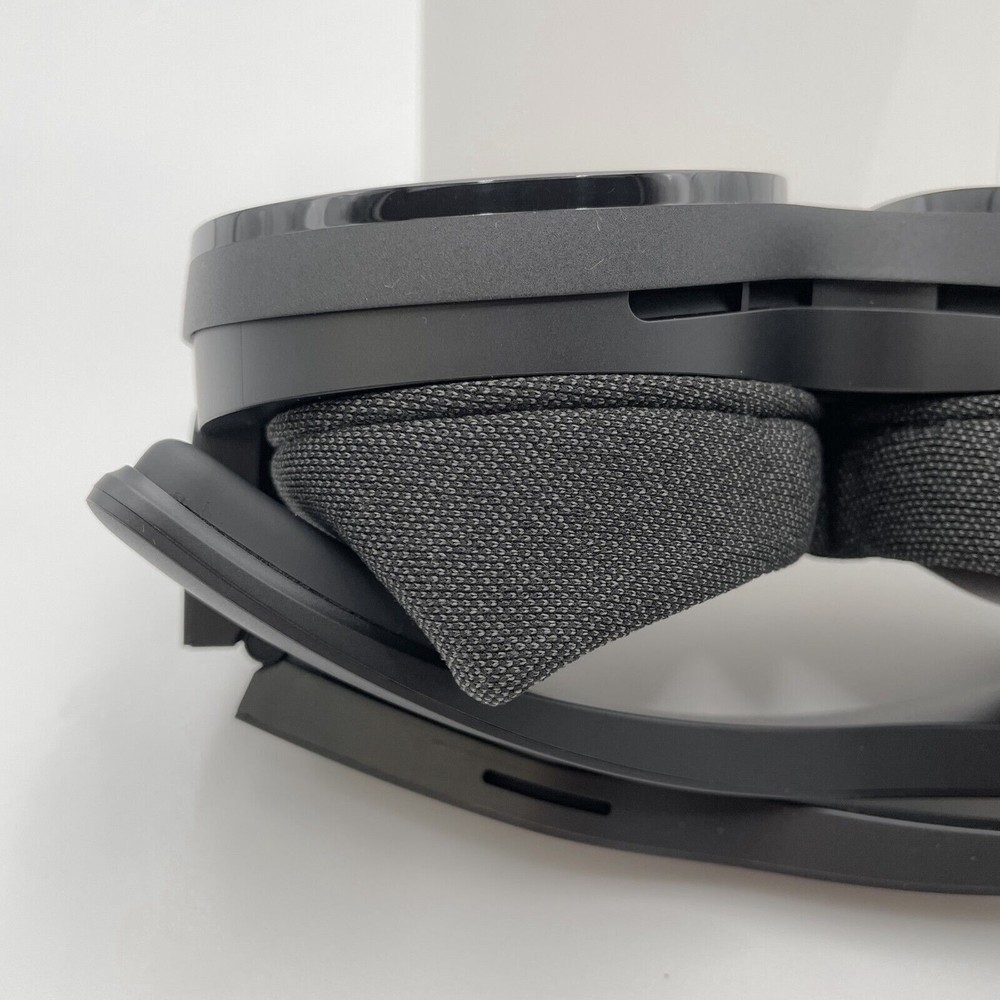 HTC VIVE Flow Virtual Reality Glasses Good Condition