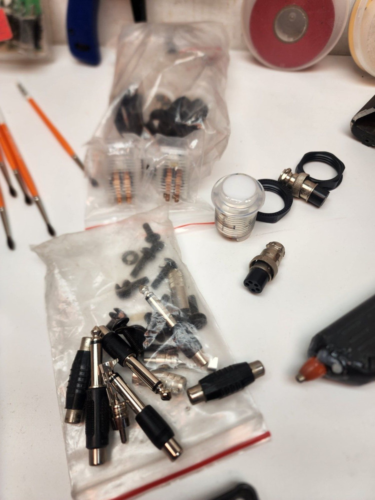 Lot Eclipse Cable Tie Gun, Greenlee Cable Stripping Tool, Ungar Soldering iron