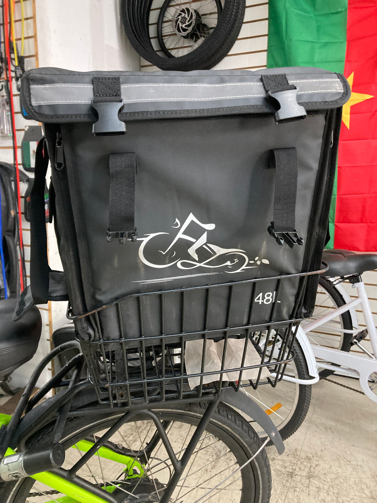 Food Delivery Large Backpack Insulated waterproof bag for ebike Motorcycles