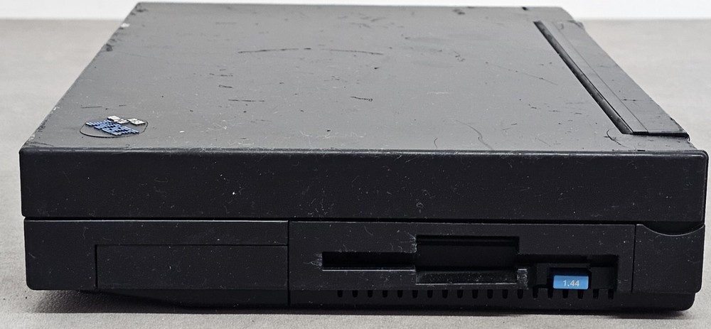 IBM PS/2 Note N51 SX Notebook Computer