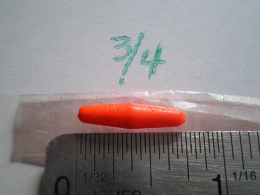 25 PCS. FLUORESCENT RED PEG FLOATS, 3/4" LONG