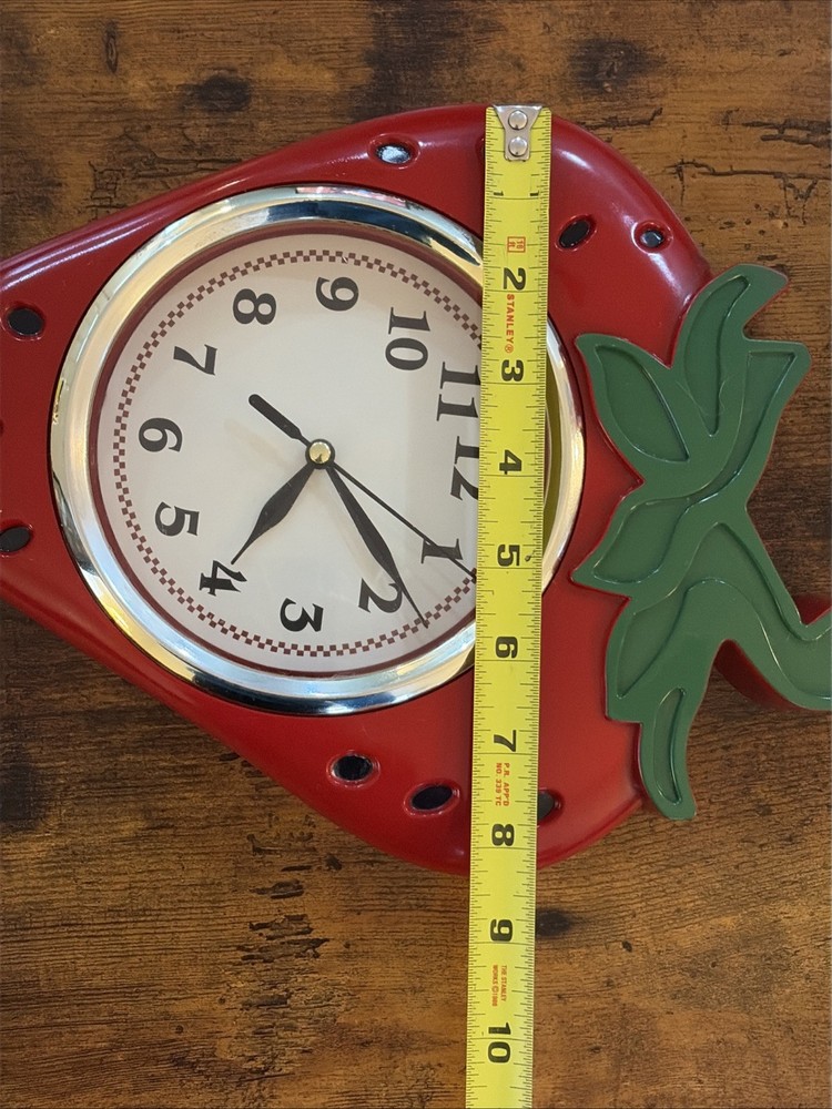 Vintage Decorative Strawberry Shaped Plastic Wall Clock (Tested/Working)