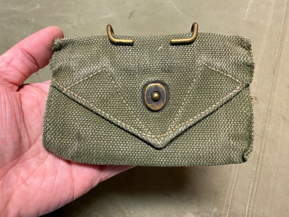 ORIGINAL WWII US ARMY M1942 FIRST AID CARRY BELT POUCH-OD#7