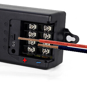 DC Power Adapter 12V 5A 4 Channel Din-Rail Mounting Distribution Power for CCTV