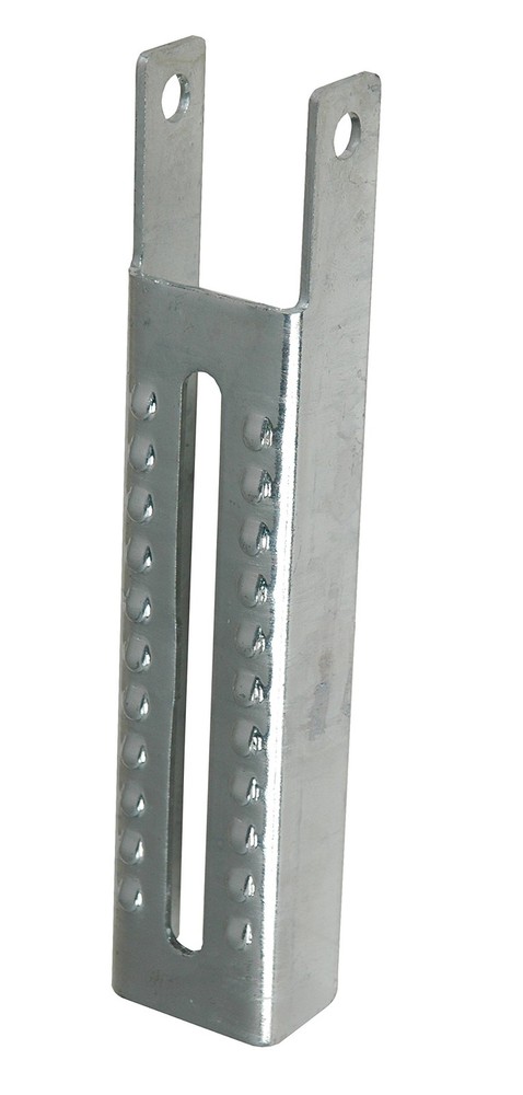 Ce Smith 17469598 C.e. Smith Vertical Bunk Bracket Lanced - 9-1/2"