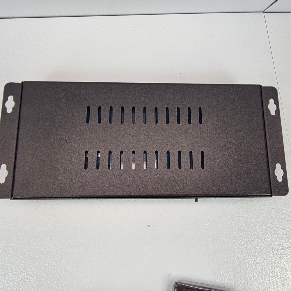 4Kx2K TV Wall Controller Video Processor 4x HDMI Input 4x HDMI Output Remote