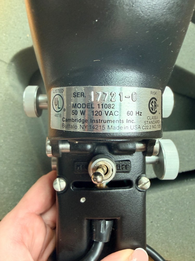 Reichert project - O - chart visual acuity projector model 11082
