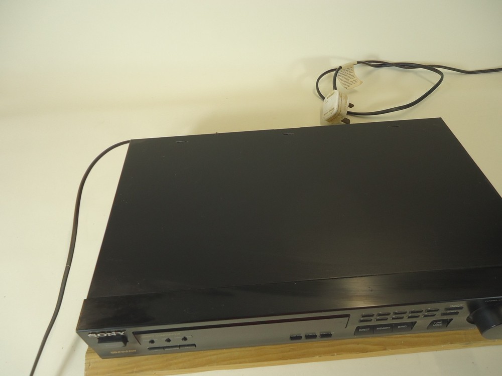 sony st s311 tuner ,working