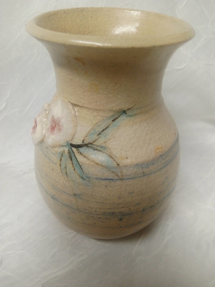 Small Art Pottery Vase - Raised Flowers