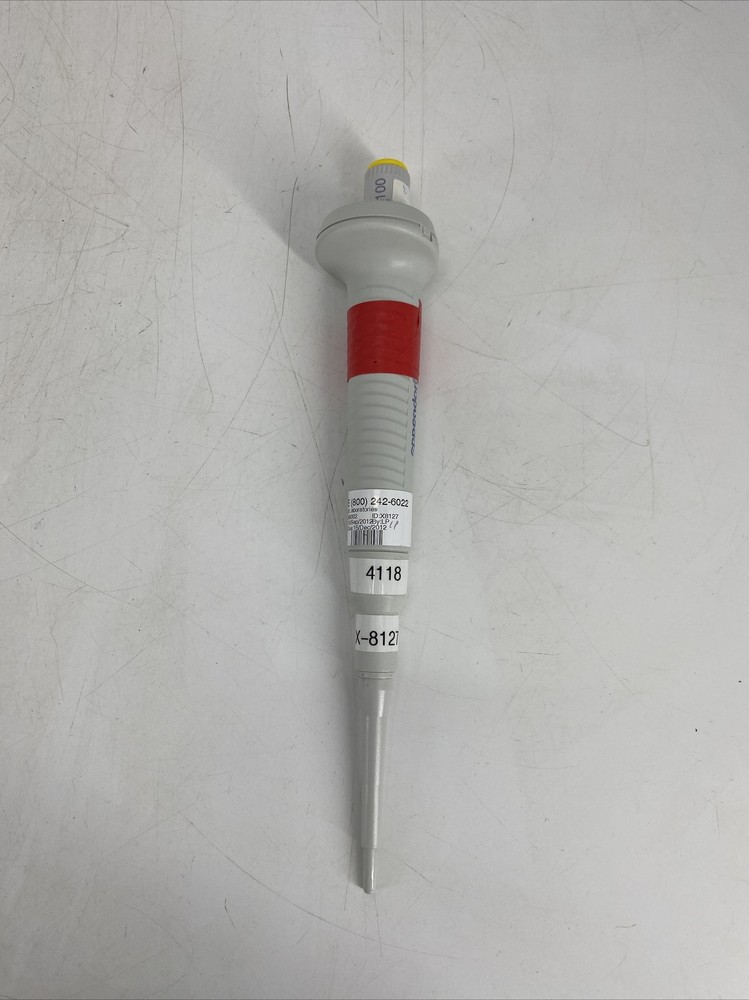 Eppendorf Reference 100 µL Single Channel Pipette 489002