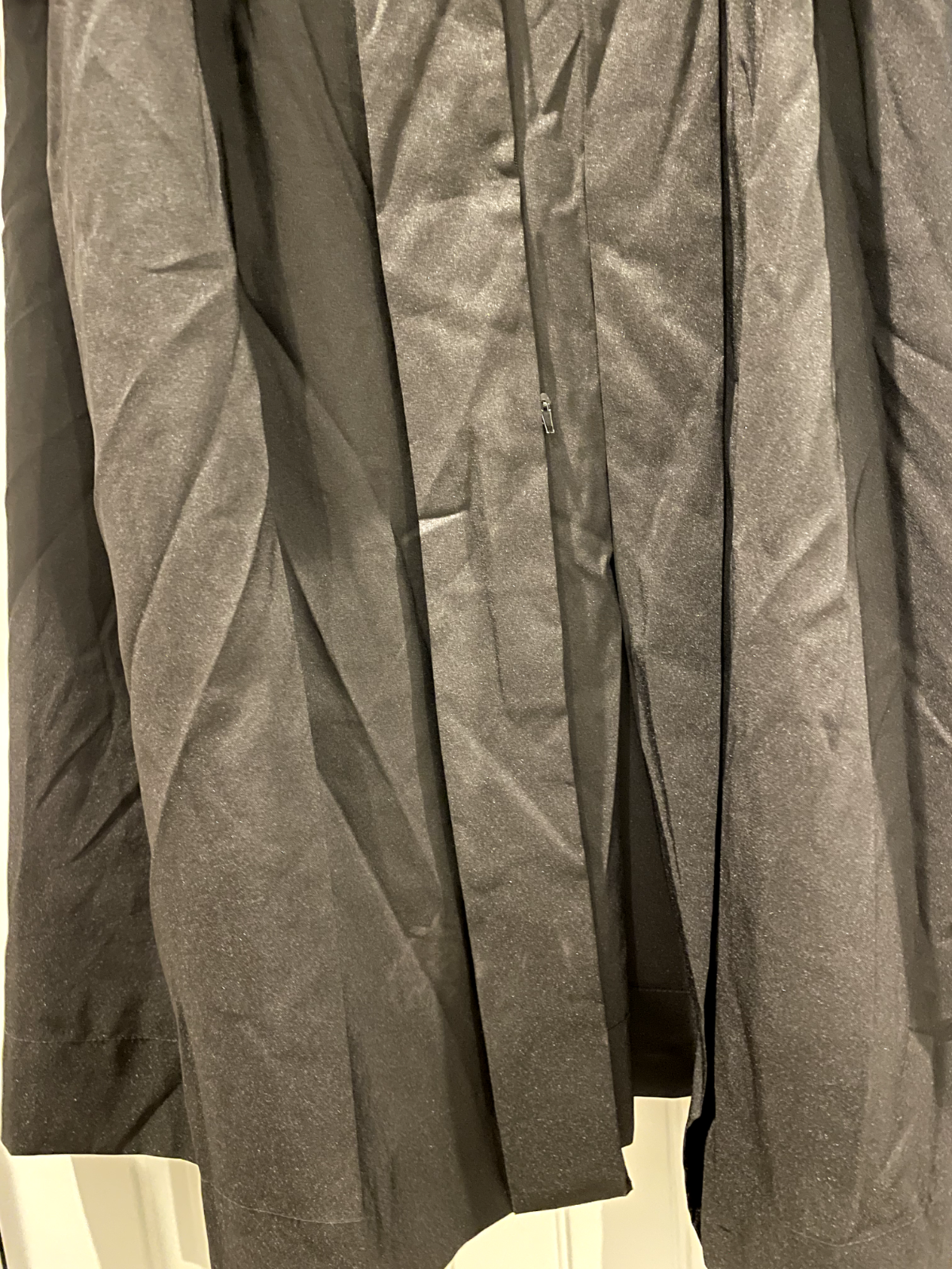 USC Bachelors Graduation Gown Herff Jones Black - Multiple Sizes