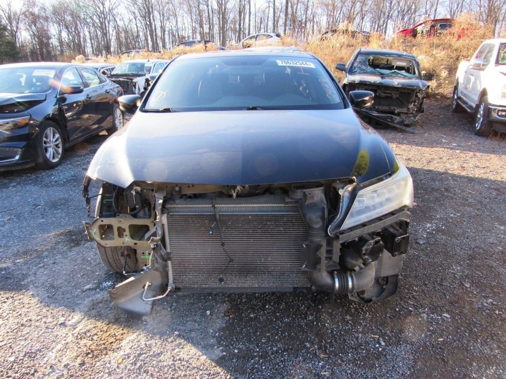 ILX 2017 Glove Box 1009360