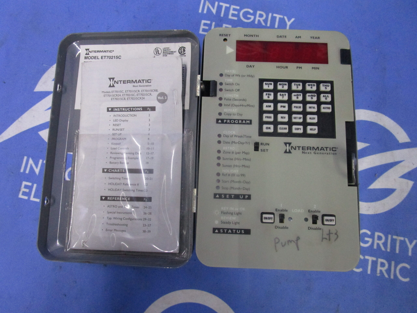 INTERMATIC 24-HOUR TIME SWITCH ET70215C 20A 120-208-240-277VAC INPUT 10WATTS 1 Y