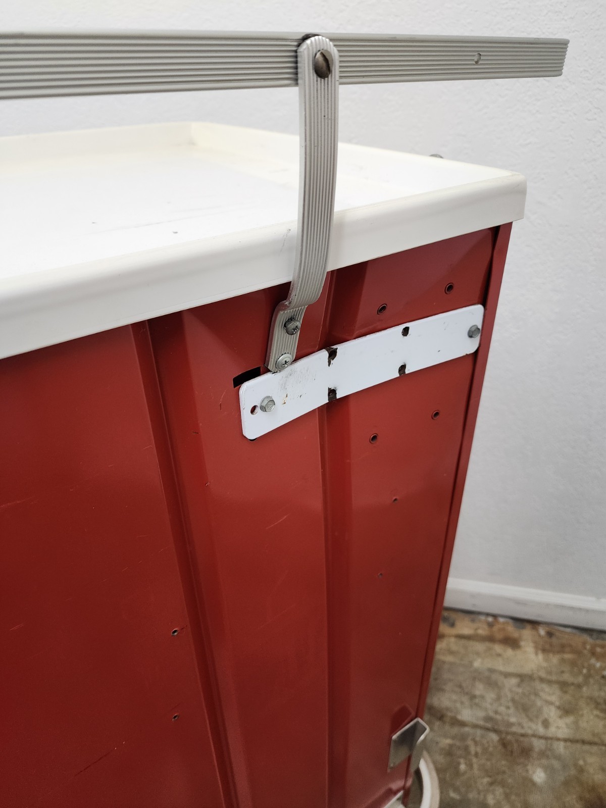 Waterloo Uni-Cart Medical Lab Mobile Storage Cart 6 Locking Drawers, Tool Box