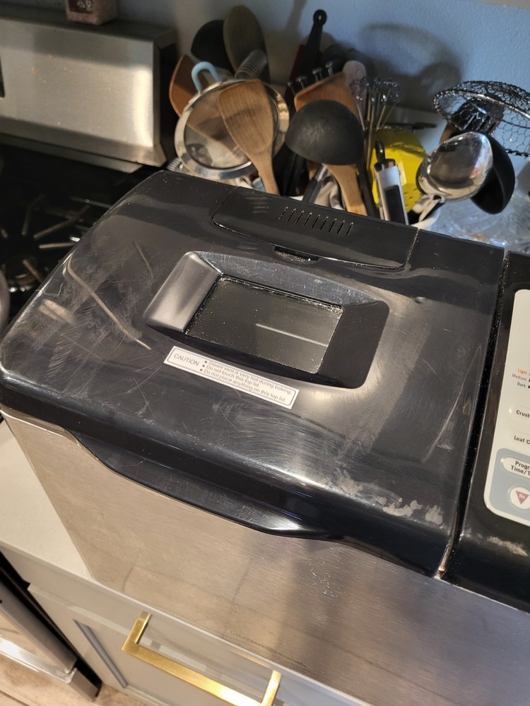 Williams-Sonoma Automatic Bread Maker~WS0401~For Charity