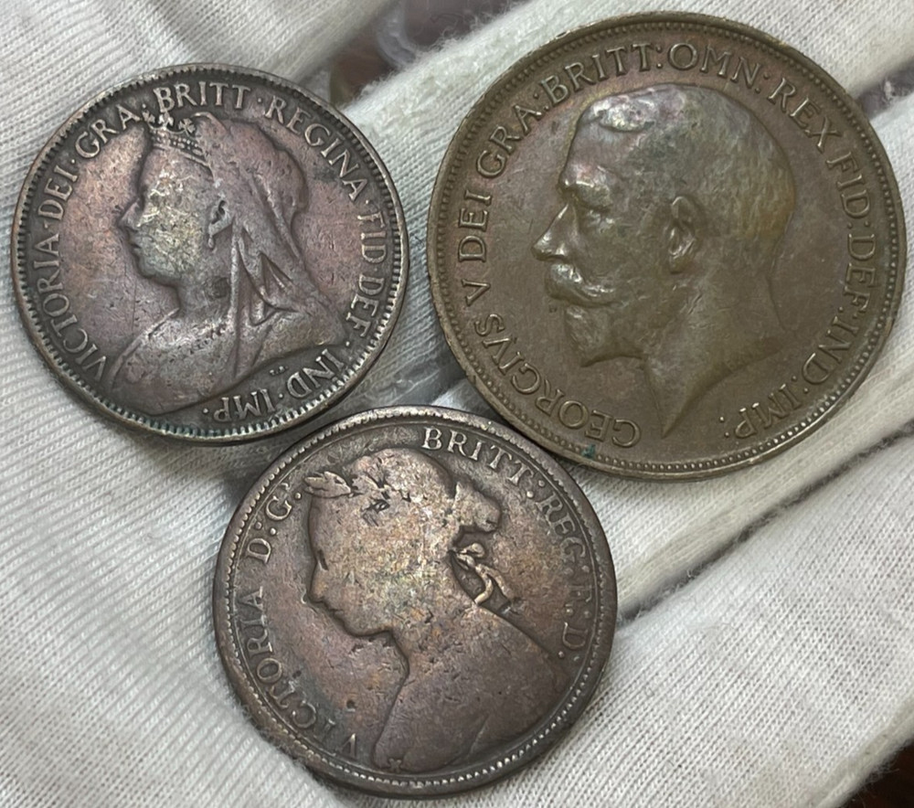 Early Assorted Great britain 3 Coins lot