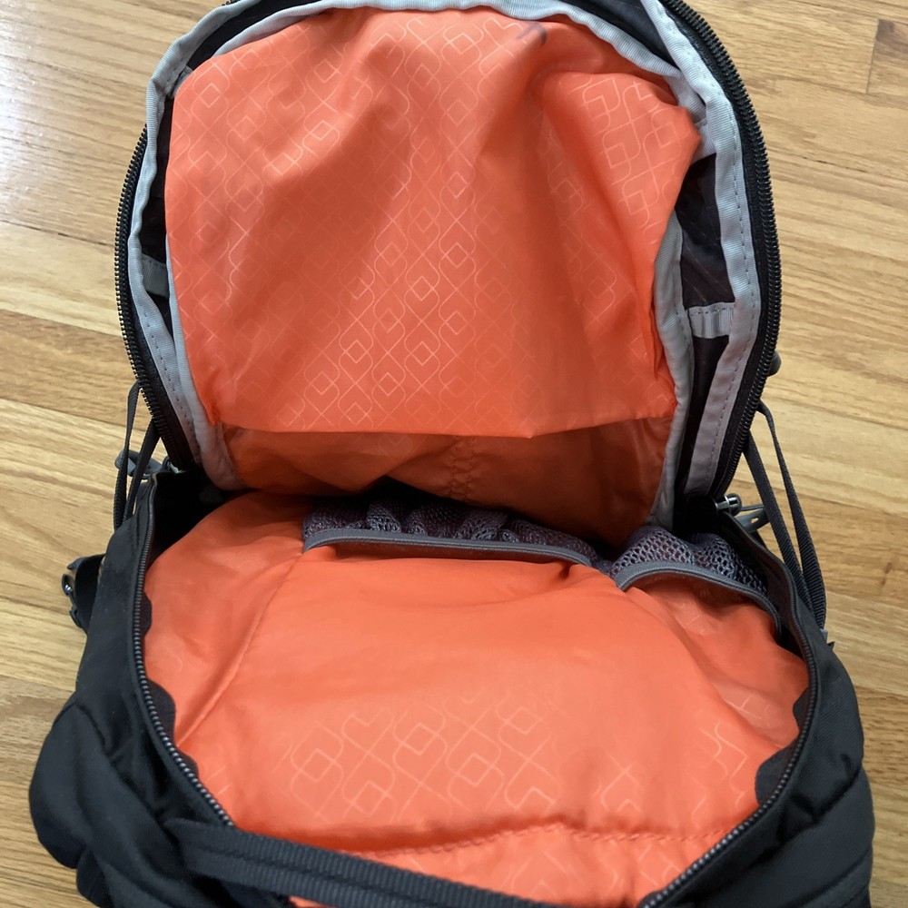 Gregory Amasa 10 H2O Hydration Pack Used