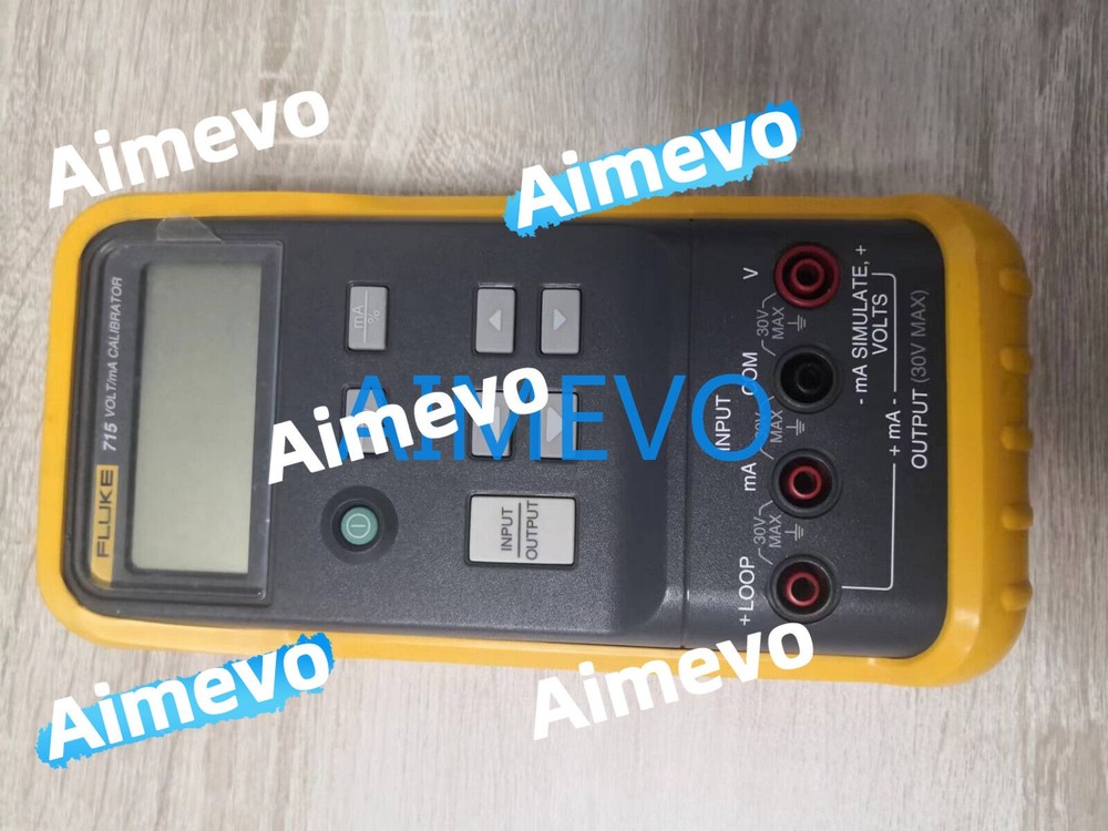 1pc Fluke 715 Volt Ma Calibrator  USED
