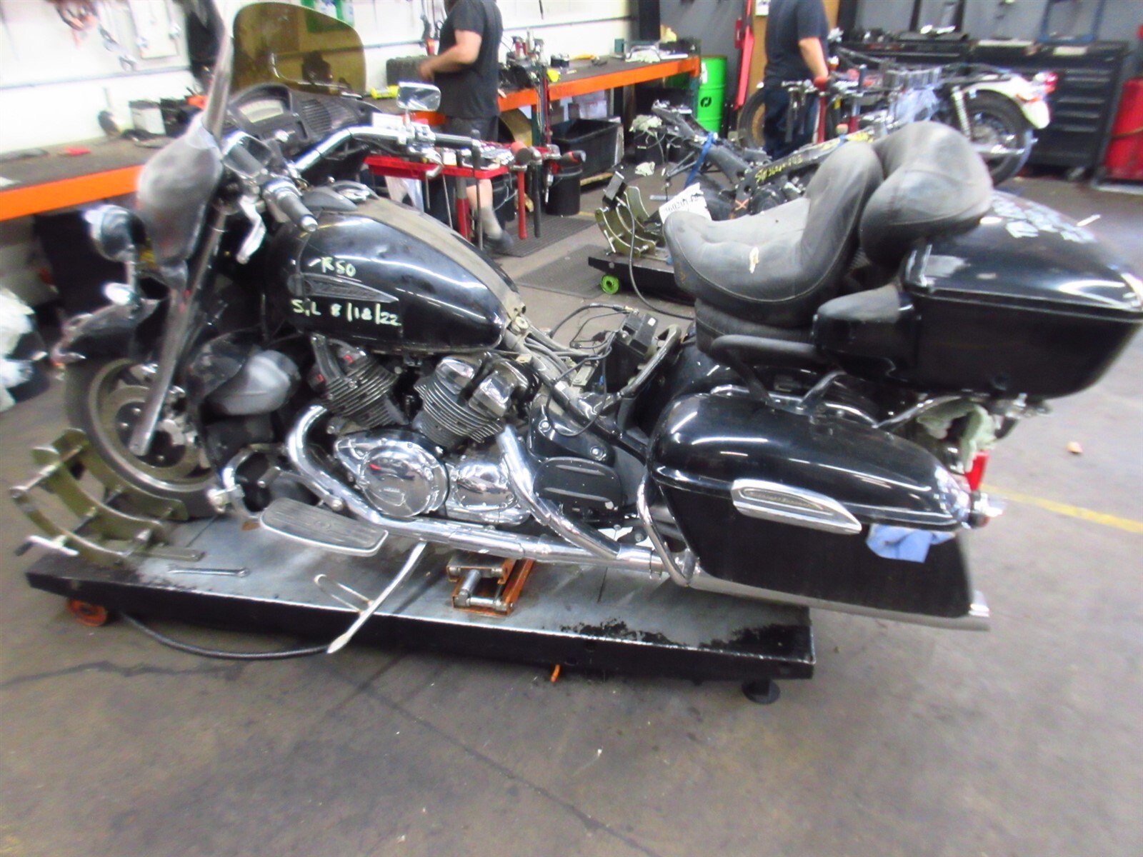 2007 05-09 Yamaha XVZ1300 Royal Star Right Front Accessory Fog Aux Light Lamp