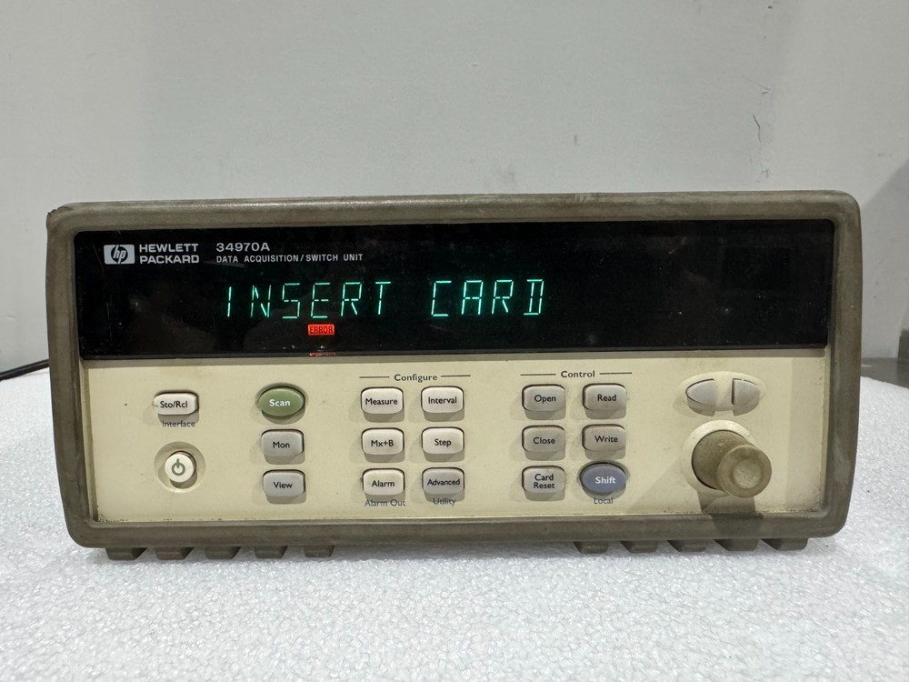 HP / Agilent 34970A Data Acquisition / Data Logger Switch Unit with DMM