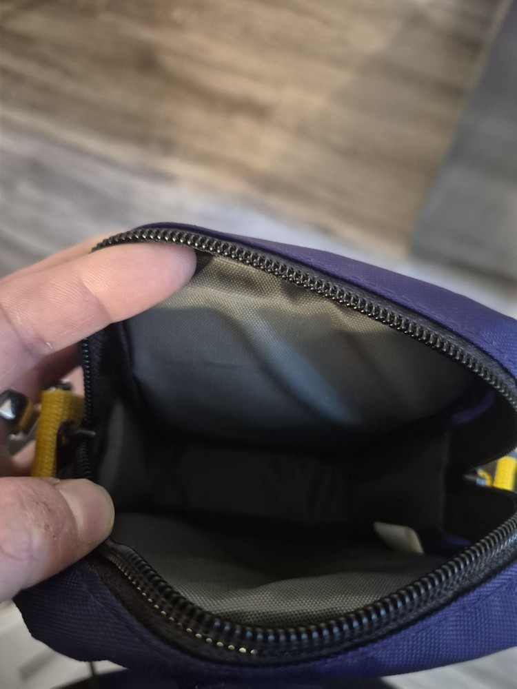 Tamrac Tek Padded Compact Camera Case Nylon Purple With Strap